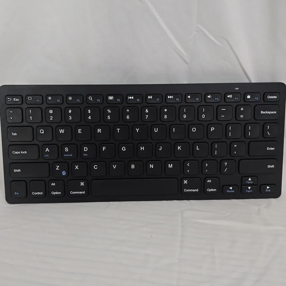 Anker Ultra Slim Bluetooth Keyboard - Black and Blue